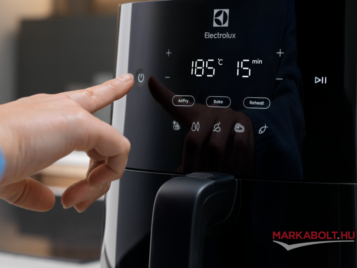 Electrolux EAF3B  Air Fryer sütő 2 év garancia - mintadarab
